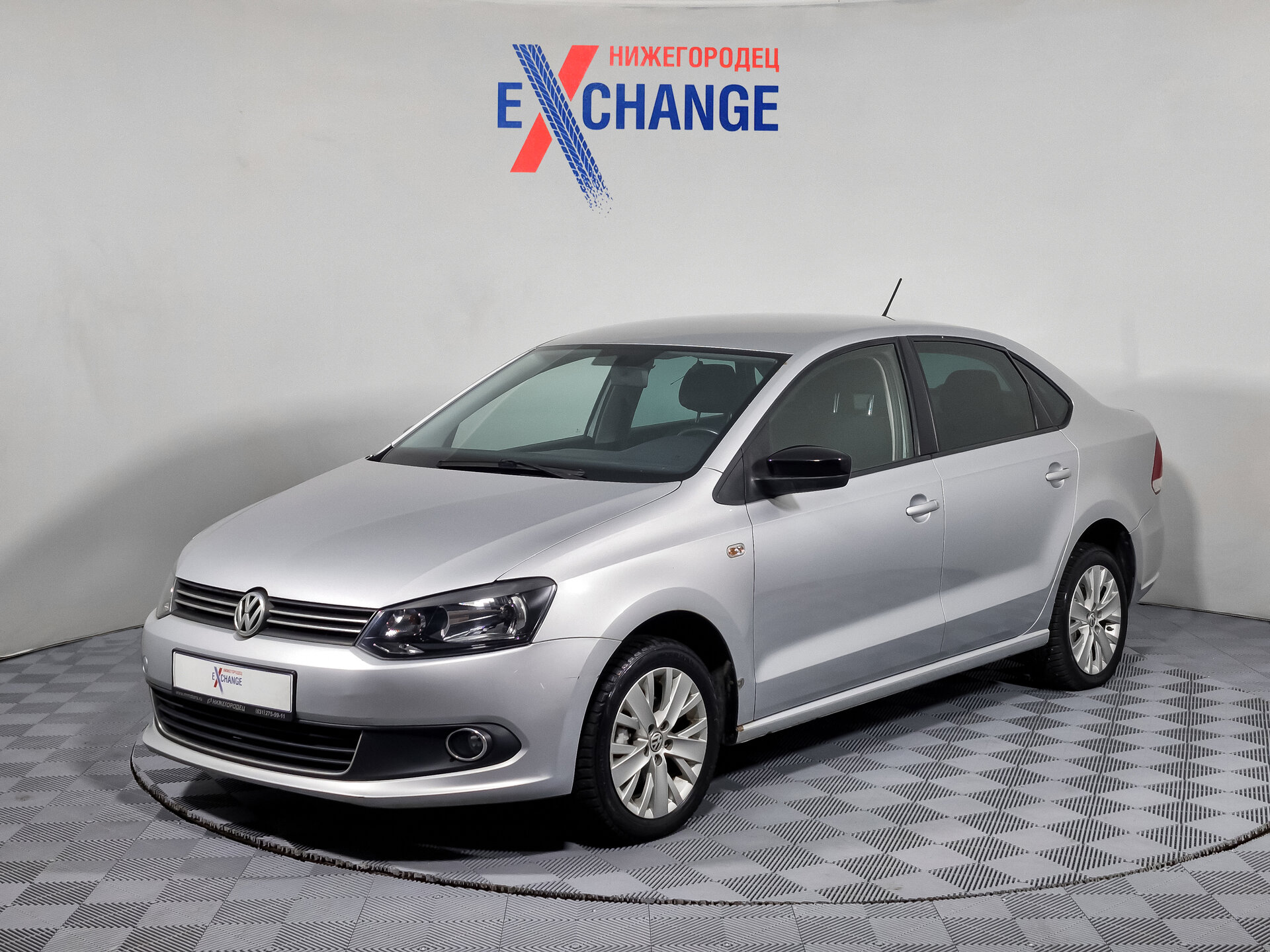 Volkswagen Polo 1.6 MT (85 л.с.), 2014
