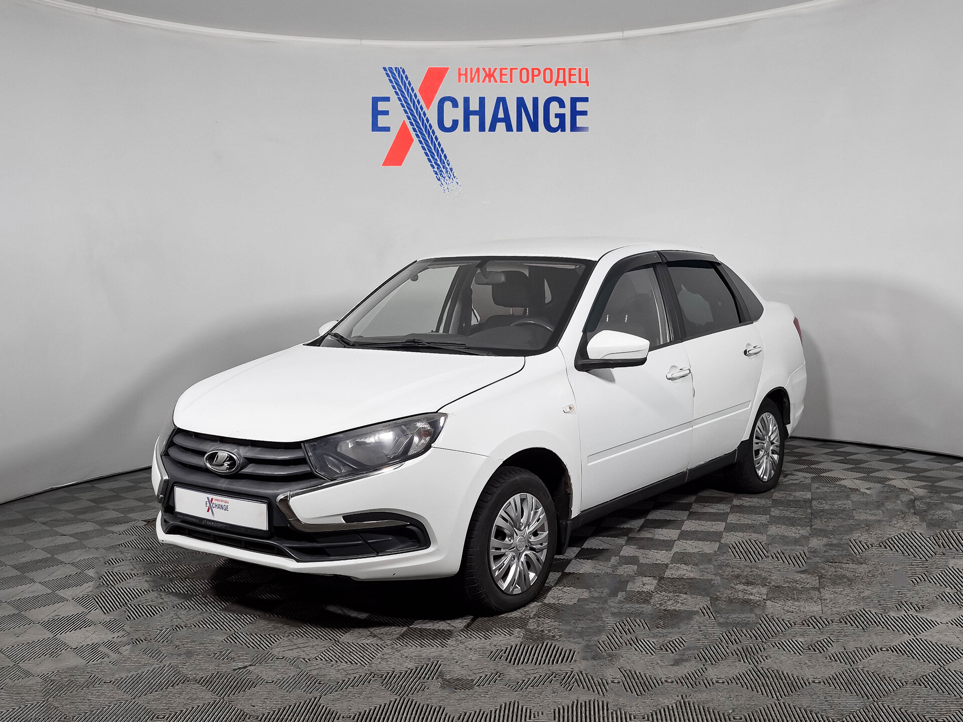 Lada (Ваз) Granta 1.6 MT (87 л.с.), 2018