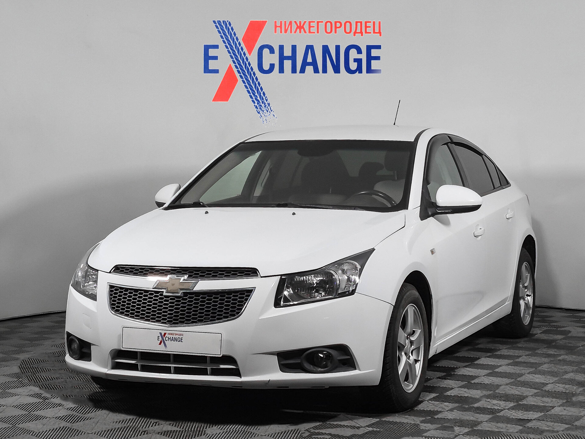 Chevrolet Cruze 1.6 MT (109 л.с.), 2011