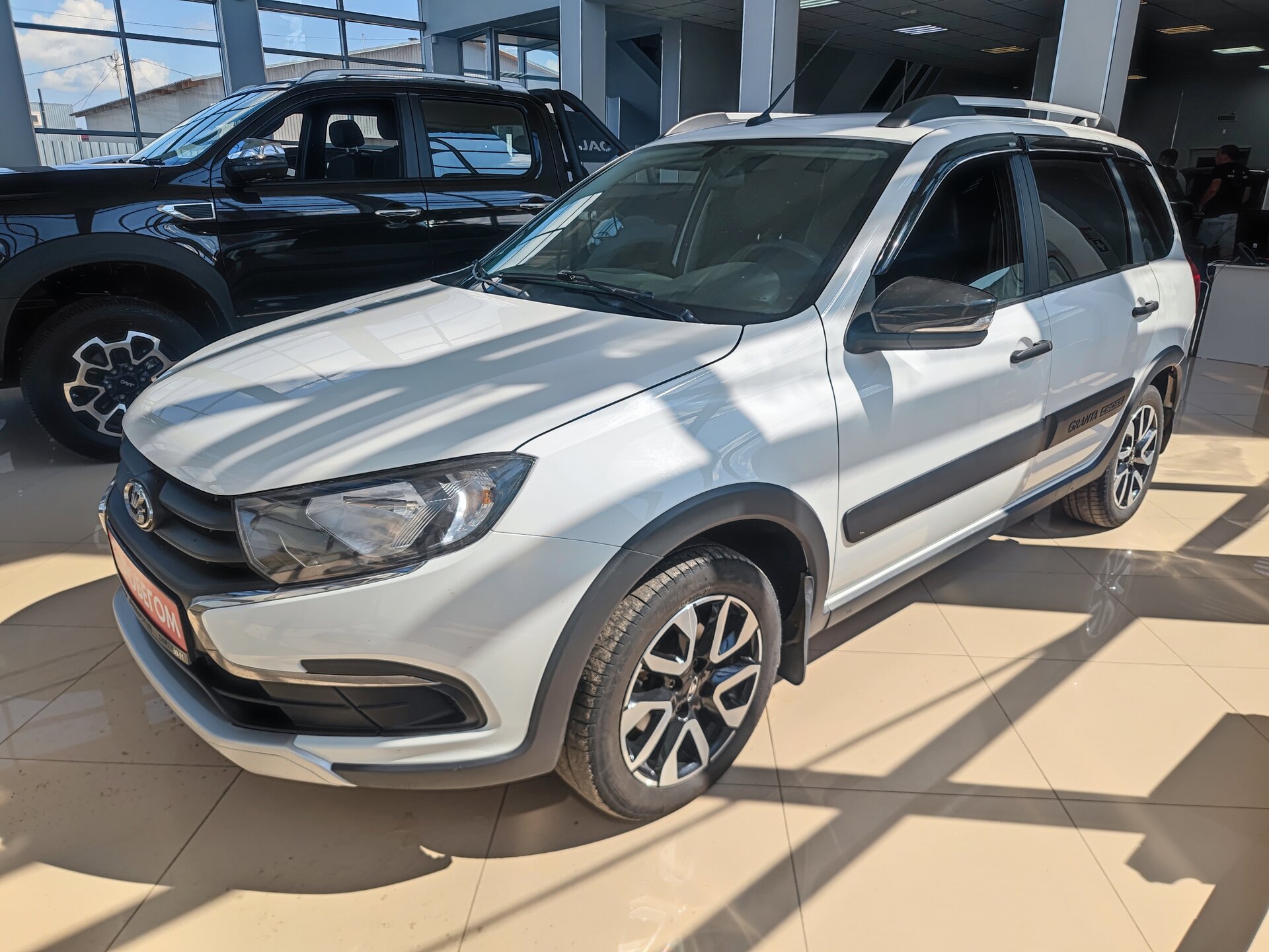 Lada (Ваз) Granta Cross 1.6 MT (106 л.с.), 2024