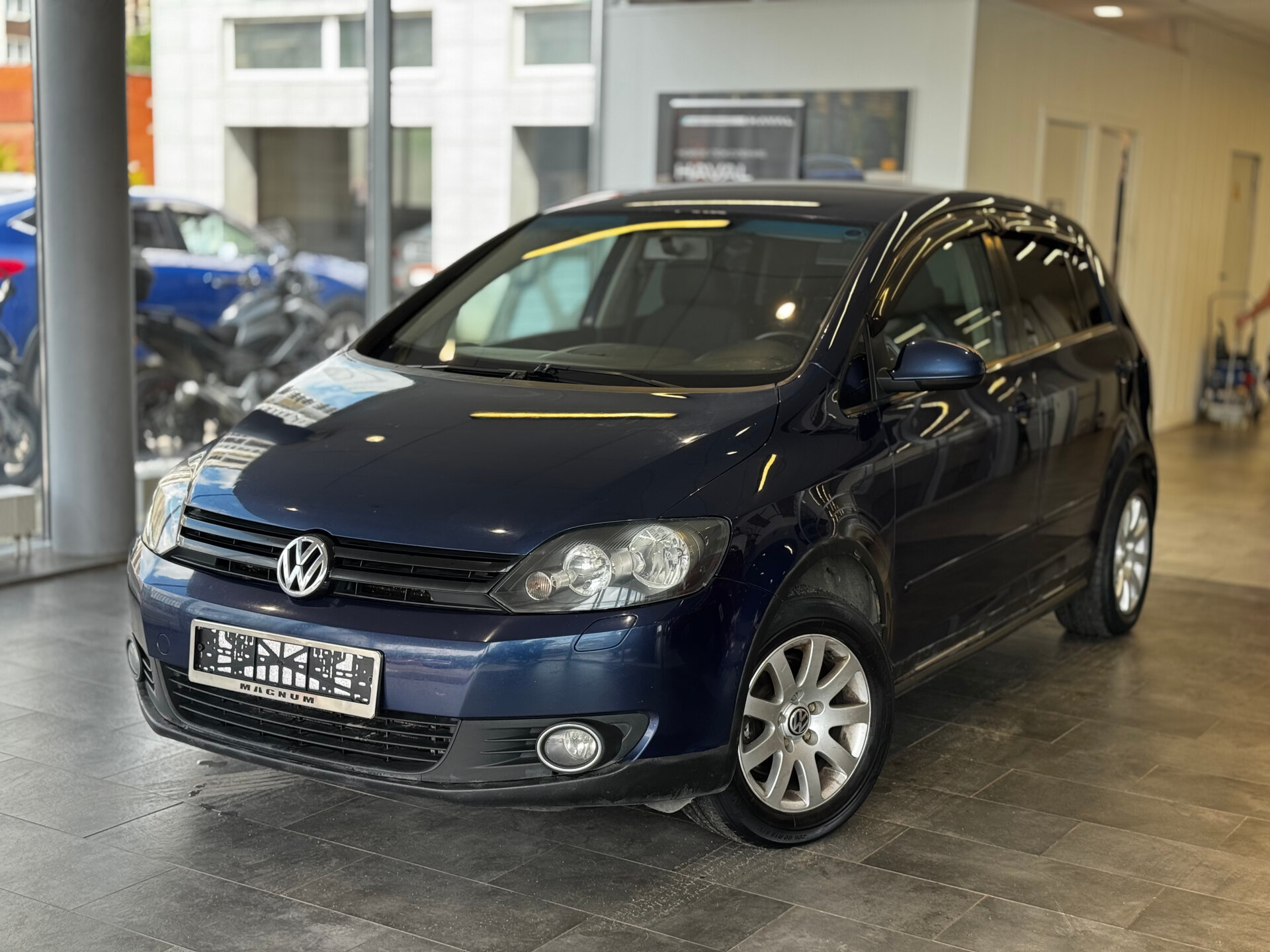 Volkswagen Golf Plus 1.4 MT (80 л.с.), 2010
