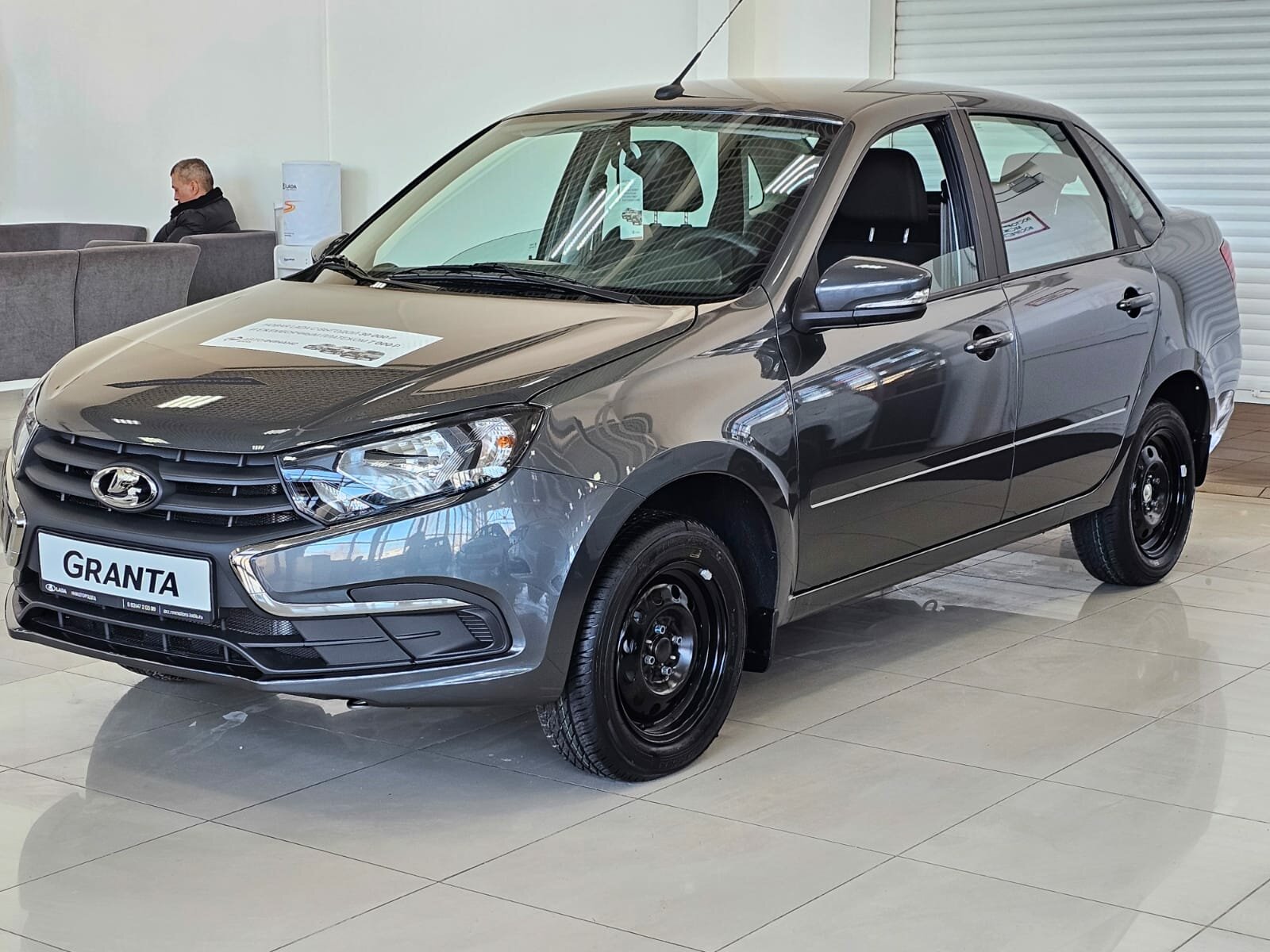 Lada (Ваз) Granta 1.6 MT (106 л.с.), 2026