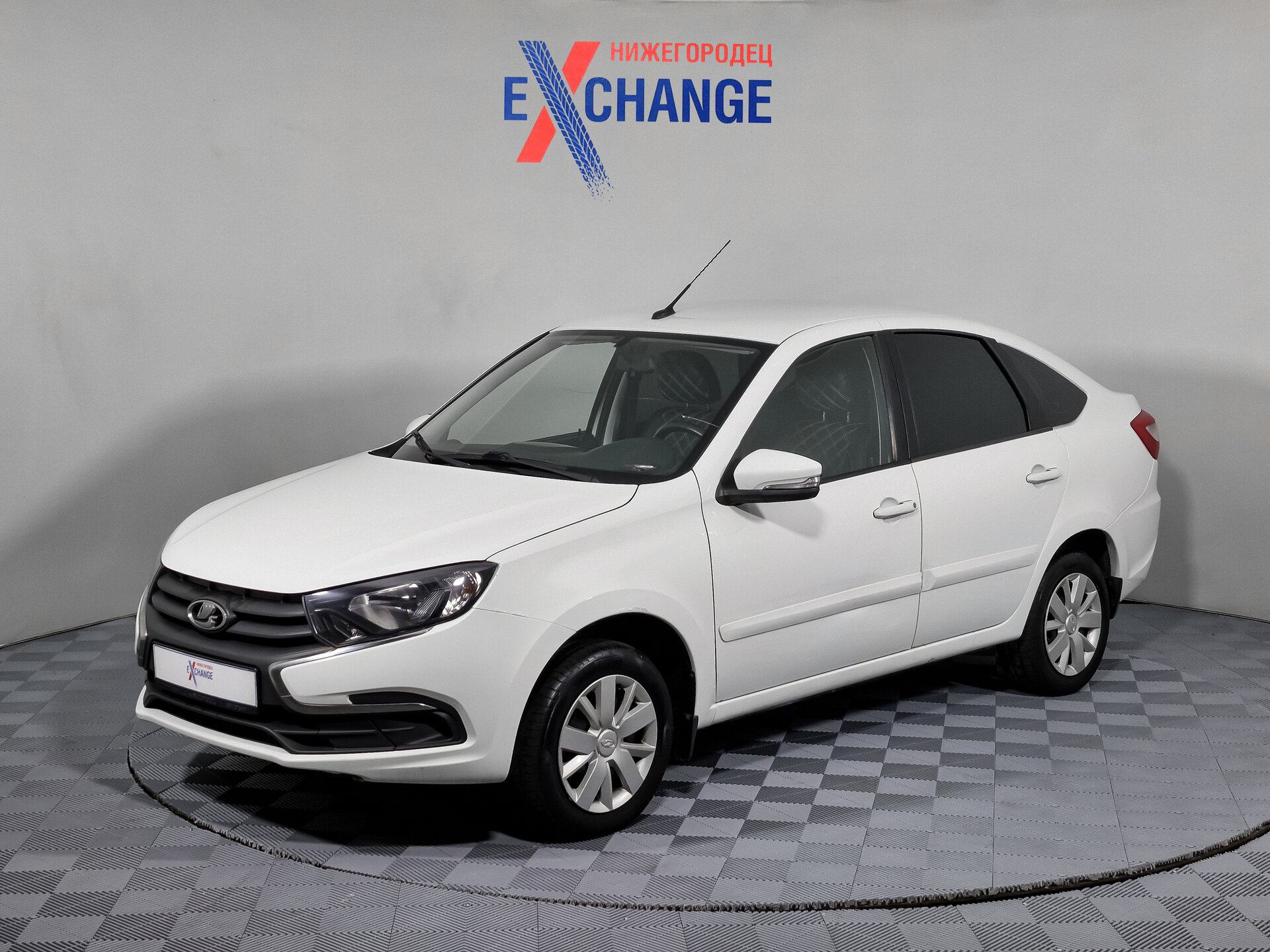 Lada (Ваз) Granta 1.6 MT (106 л.с.), 2019