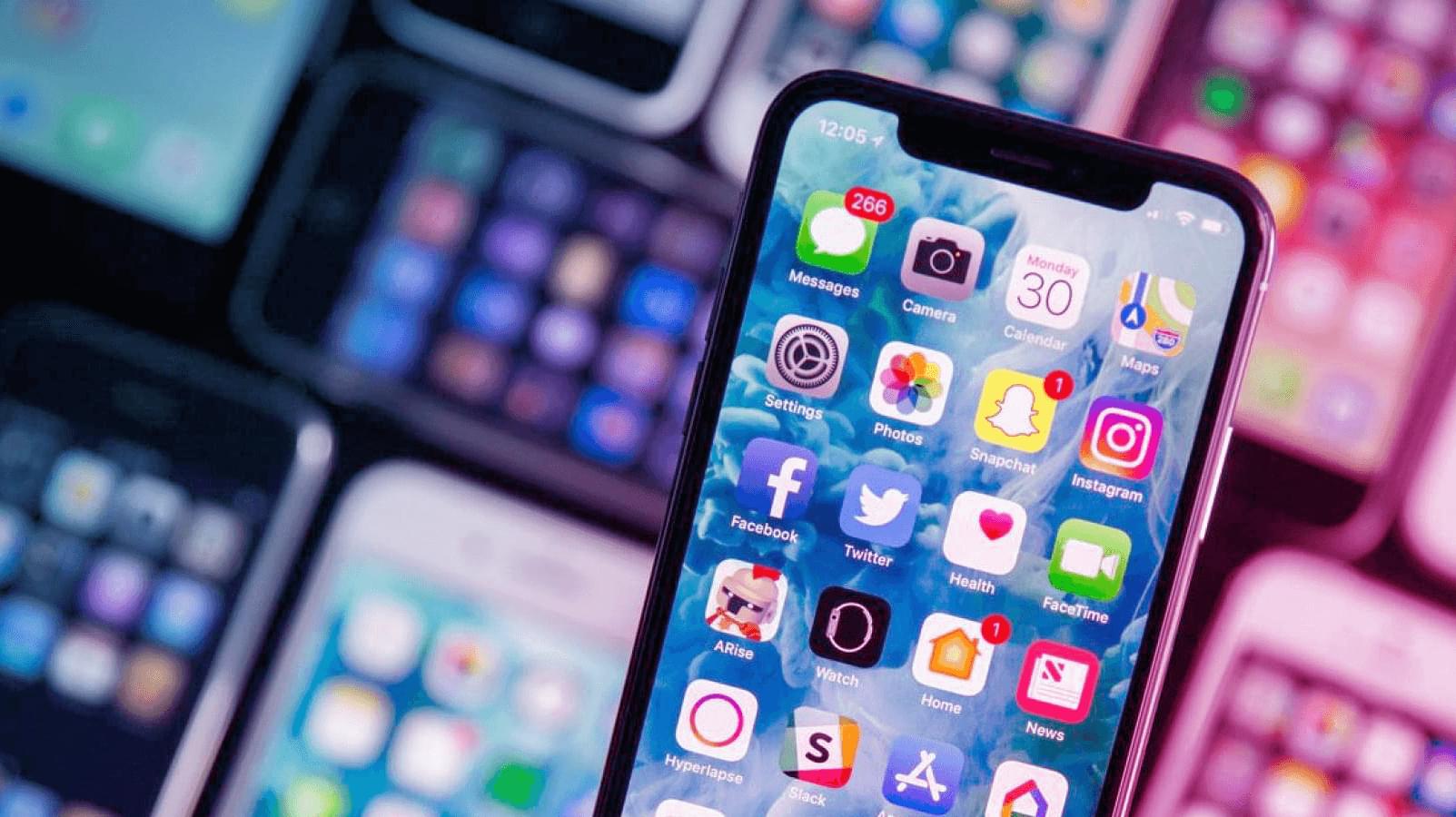 Apple вернет в продажу iPhone X из-за низких продаж новых моделей