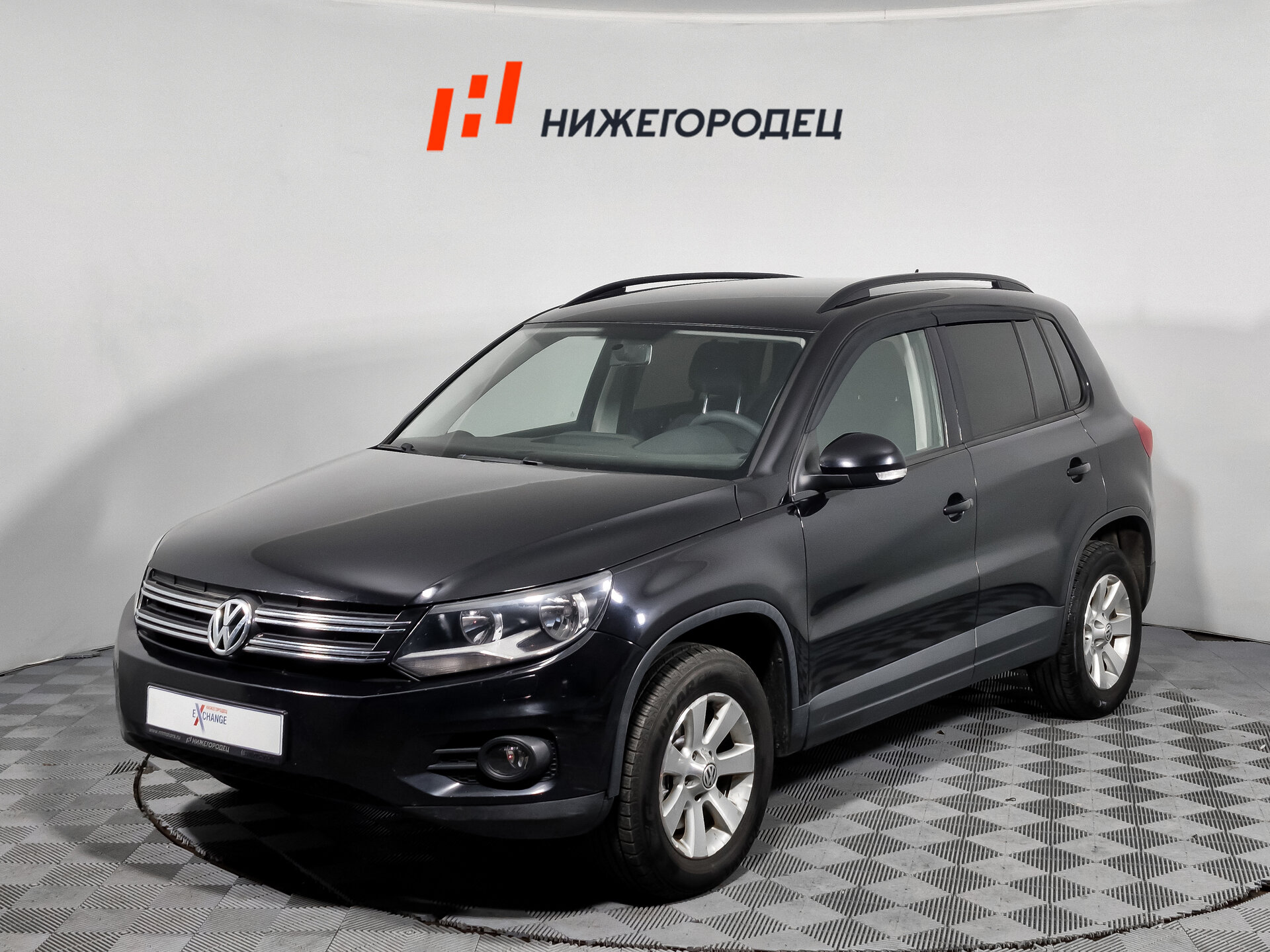 Volkswagen Tiguan 2.0 AT (170 л.с.) 4WD, 2013 — купить в Нижнем Новгороде