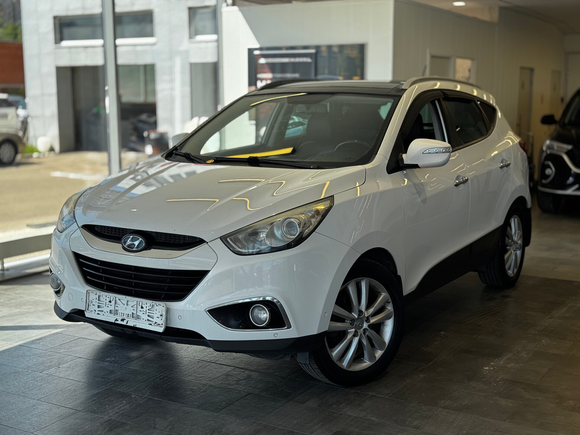 Hyundai ix35 2.0 AT (150 л.с.) 4WD, 2013