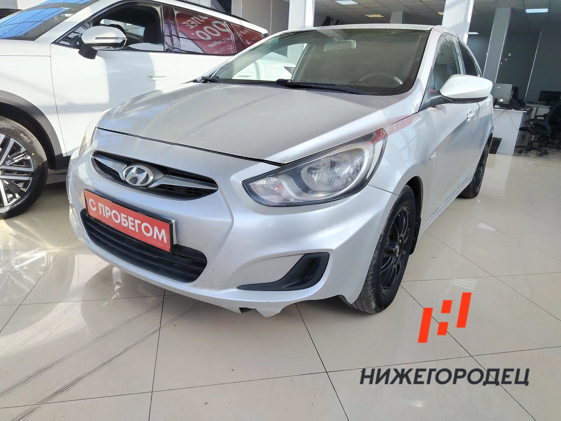 Hyundai Solaris 1.4 MT (107 л.с.), 2013 — купить в Нижнем Новгороде