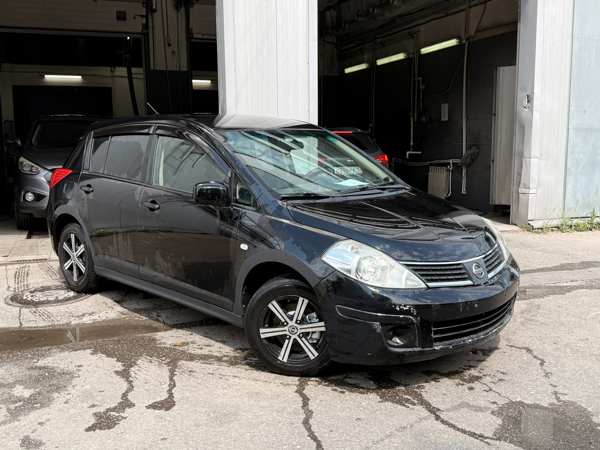 Nissan Tiida 1.6 MT (110 л.с.), 2007