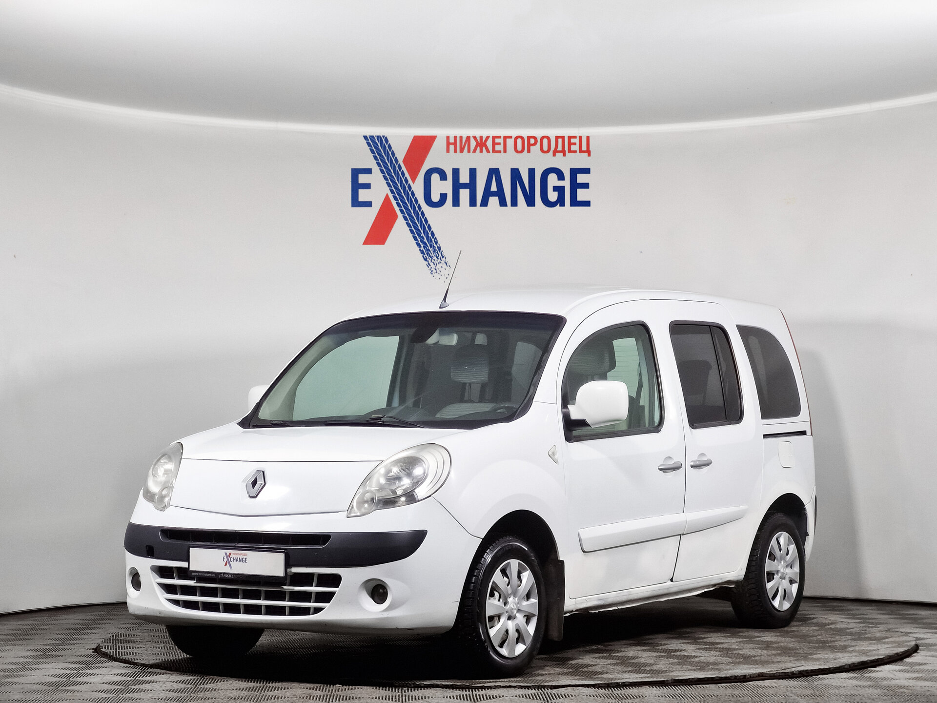 Renault Kangoo 1.6 MT (84 л.с.), 2012