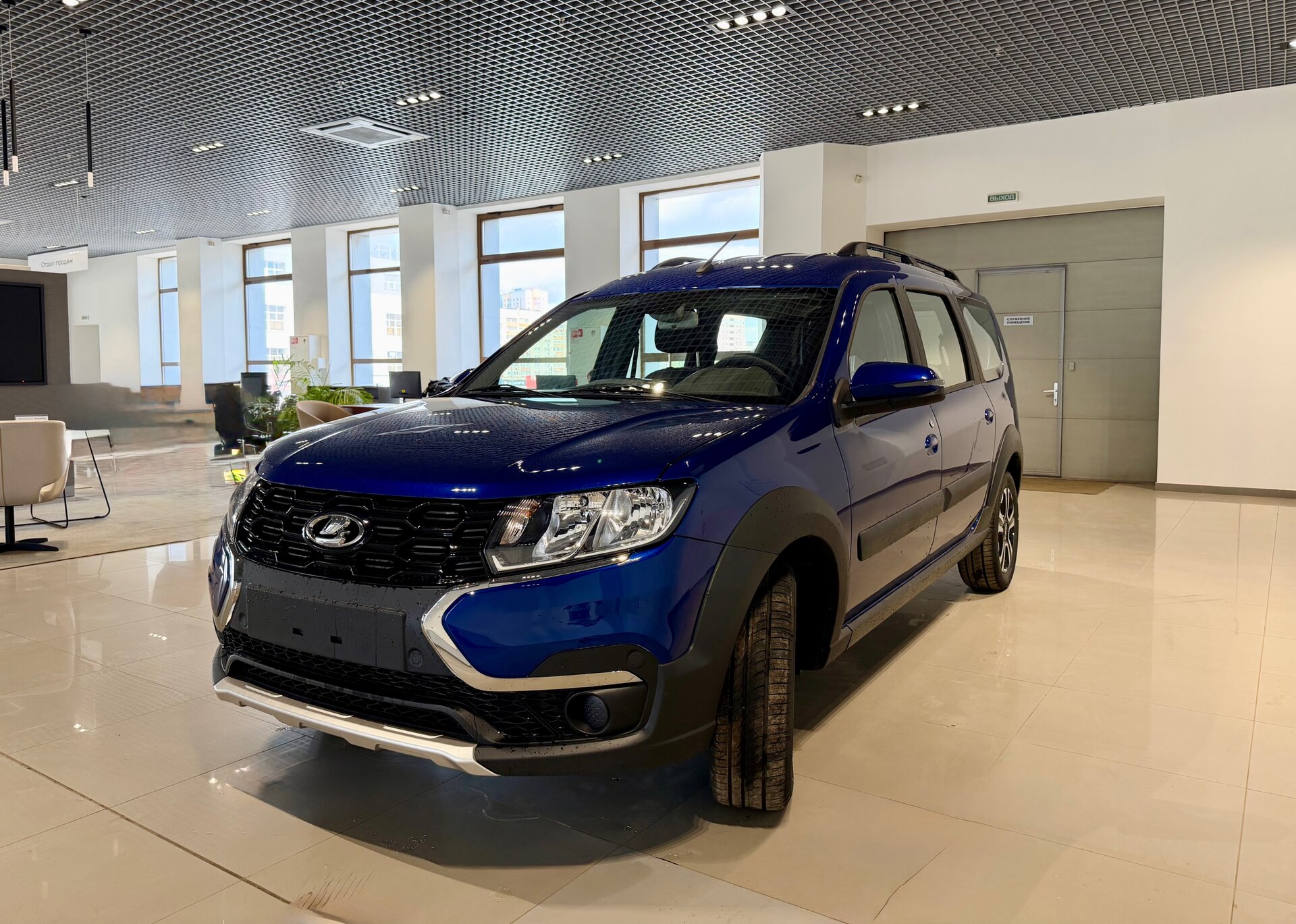 Lada (Ваз) Largus Cross 1.6 MT (106 л.с.), 2026