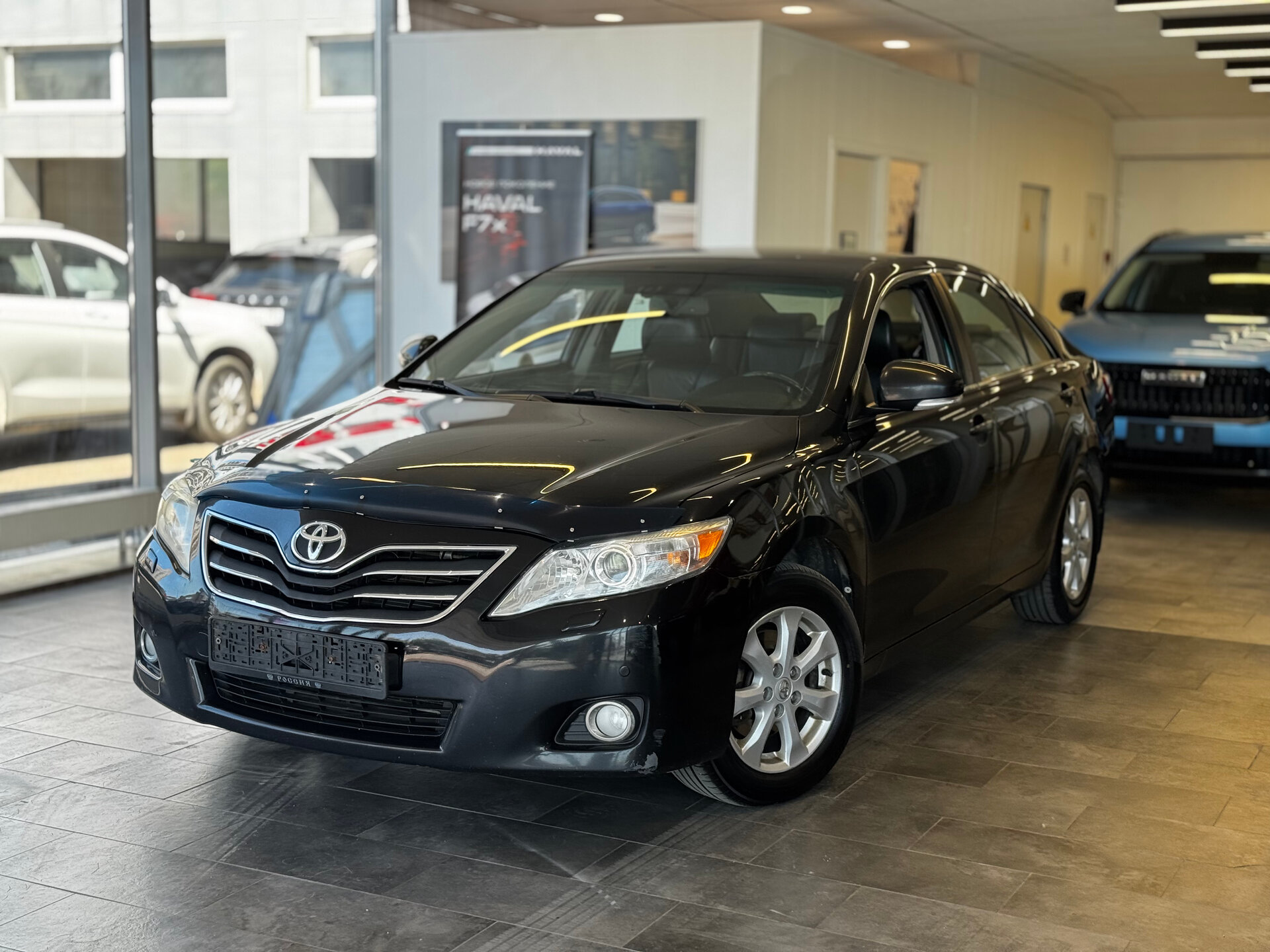 Toyota Camry 2.4 AT (167 л.с.), 2011