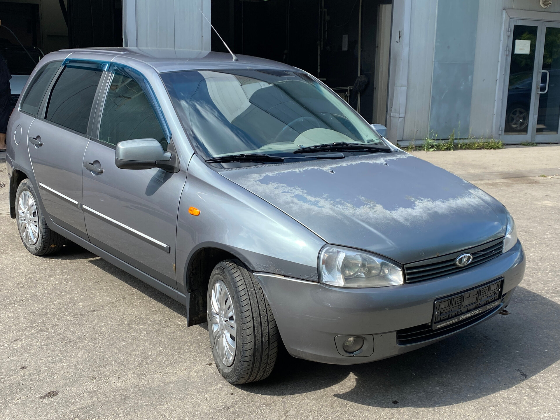 Lada (Ваз) Kalina 1.6 MT (98 л.с.), 2011