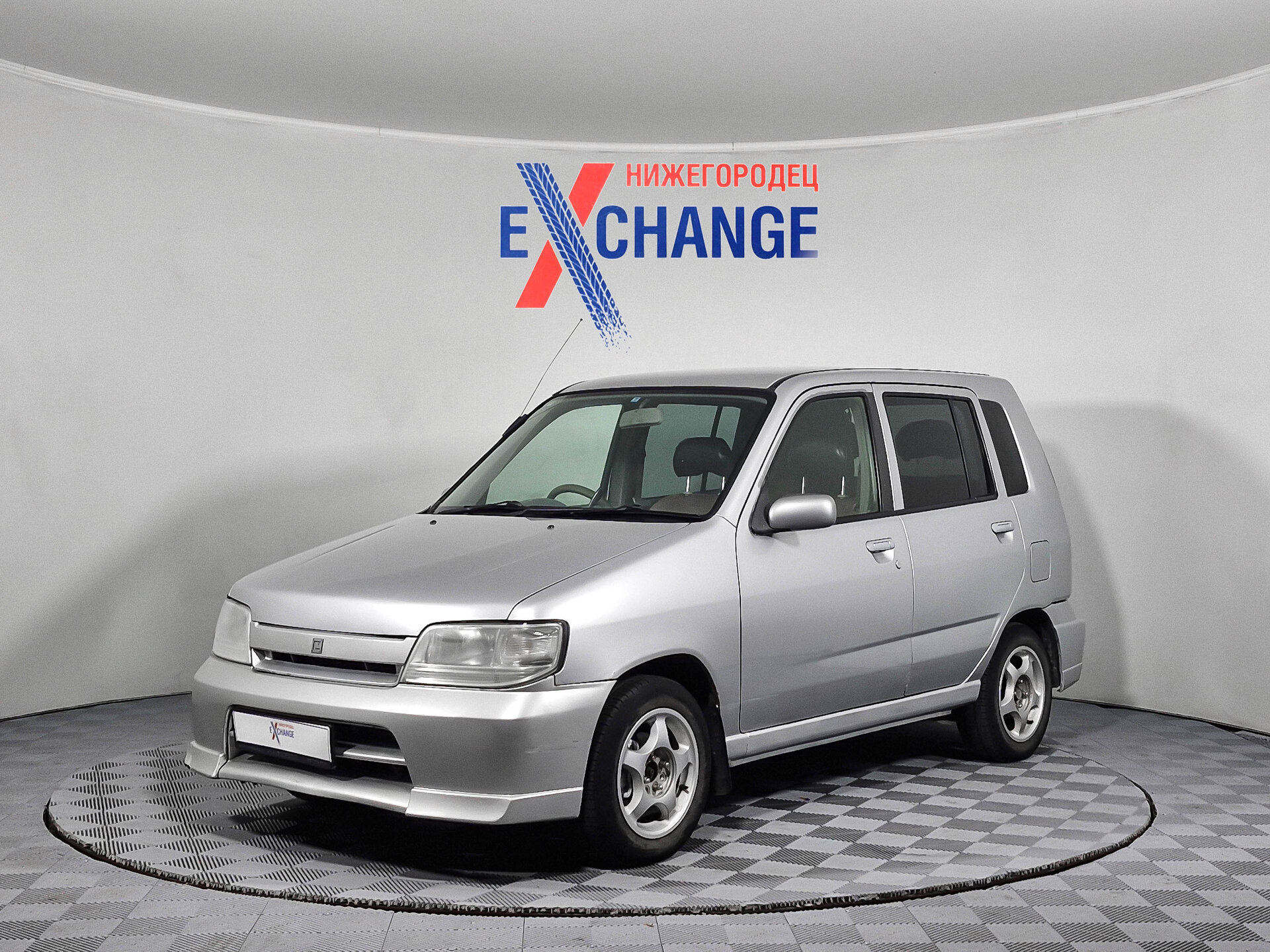 Nissan Cube 1.4 AT (101 л.с.), 2002 — купить в Нижнем Новгороде