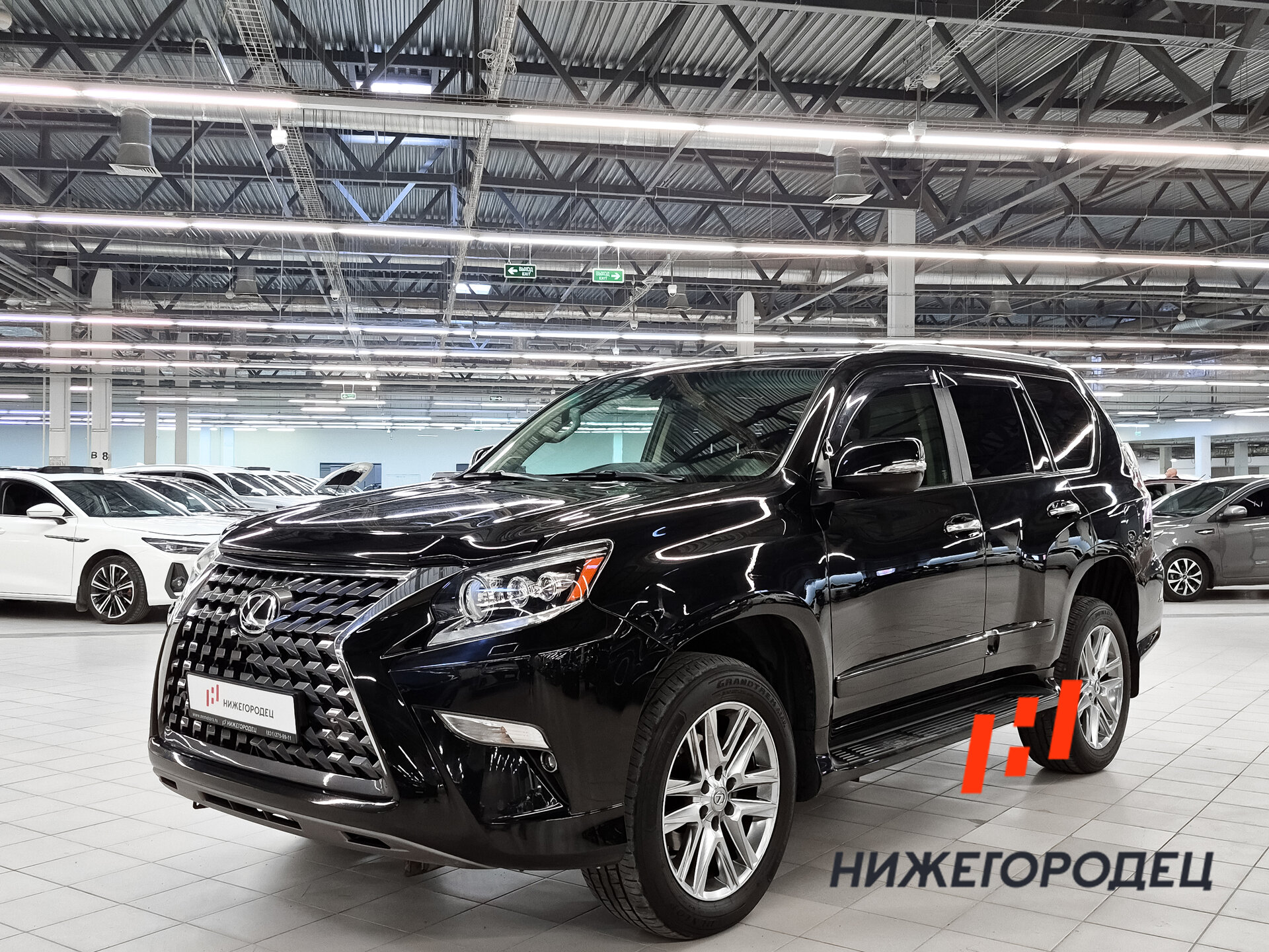 Lexus GX 460 4.6 AT (296 л.с.) 4WD, 2014 — купить в Нижнем Новгороде