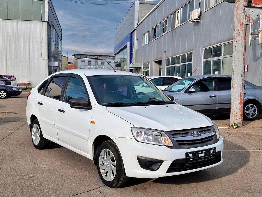 Lada (ВАЗ) Granta 1.6 MT (87 л.с.), 2015 Lada (ВАЗ) Granta 1.6 MT (87 л.с.), 2015