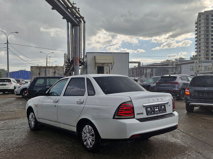 Lada (Ваз) Priora 1.6 MT (106 л.с.), 2017
