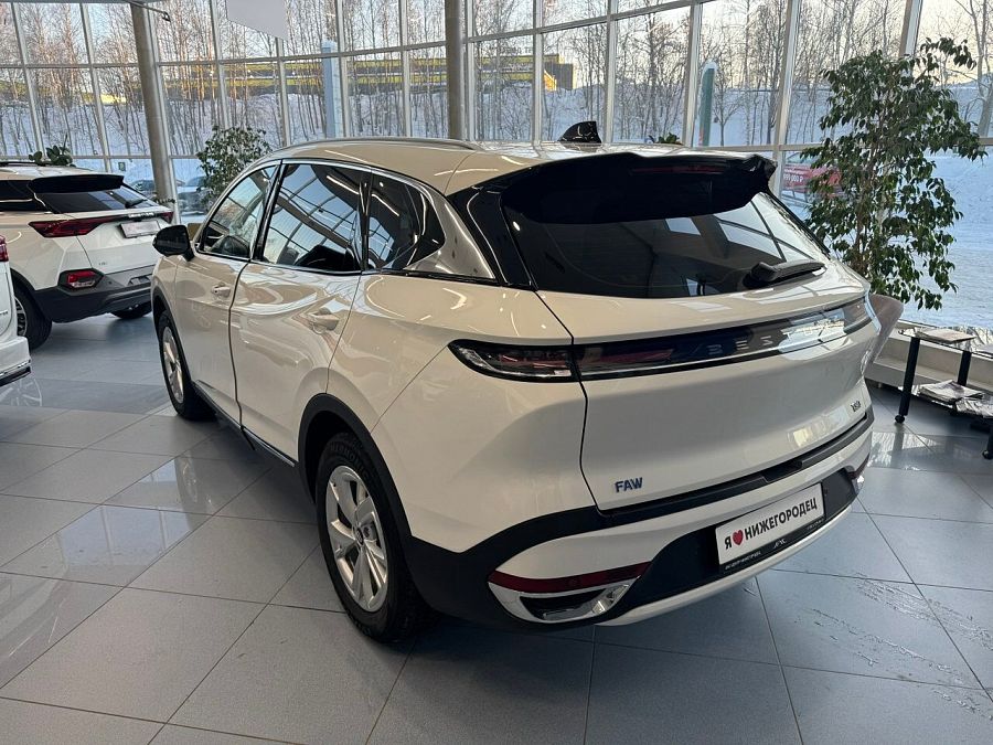 FAW Bestune T90 1.5 AMT (160 л.с.), 2024
