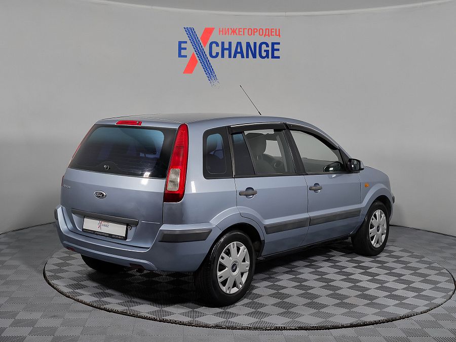 Ford Fusion 1.6 MT (101 л.с.), 2009