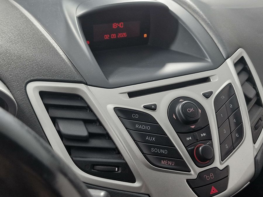 Ford Fiesta 1.4 AT (96 л.с.), 2010