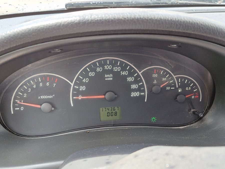 Lada (Ваз) Priora 1.6 MT (98 л.с.), 2009 Lada (Ваз) Priora 1.6 MT (98 л.с.), 2009