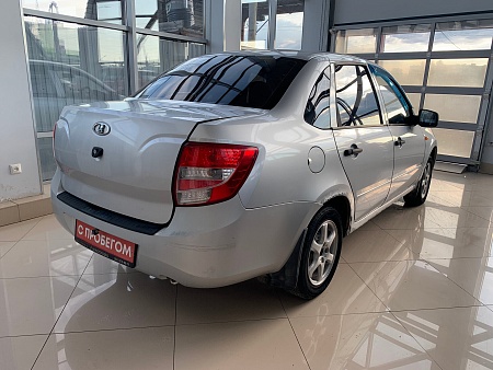 Lada (Ваз) Granta 1.6 MT (87 л.с.), 2012 Lada (Ваз) Granta 1.6 MT (87 л.с.), 2012