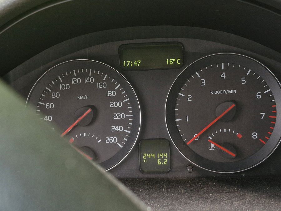 Volvo S40 1.8 MT (125 л.с.), 2009 Volvo S40 1.8 MT (125 л.с.), 2009