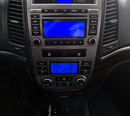 Hyundai Santa Fe 2.4 AT (174 л.с.) 4WD, 2011 — купить в Нижнем Новгороде