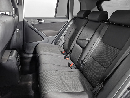 Volkswagen Tiguan 2.0 AT (170 л.с.) 4WD, 2013 — купить в Нижнем Новгороде
