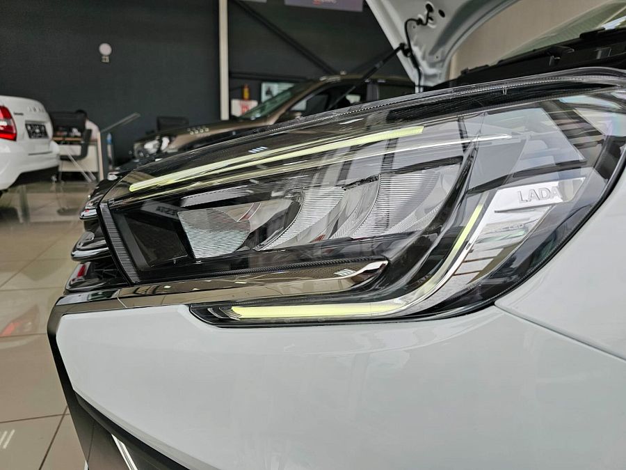 Lada (Ваз) Vesta 1.6 CVT (106 л.с.), 2026