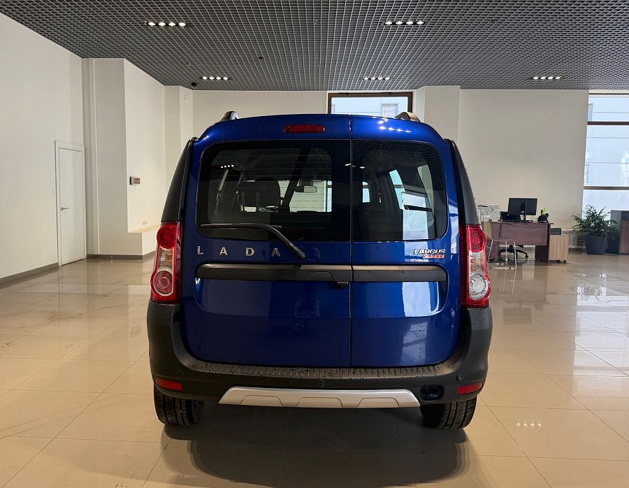 Lada (Ваз) Largus Cross 1.6 MT (106 л.с.), 2026