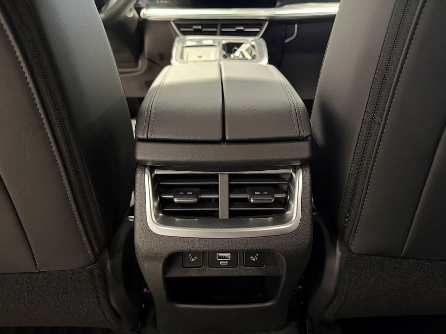 Haval F7 2.0 AMT (192 л.с.) 4WD, 2026 Haval F7 2.0 AMT (192 л.с.) 4WD, 2026