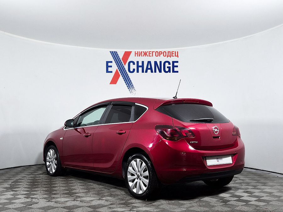 Opel Astra 1.6 AT (115 л.с.), 2011 Opel Astra 1.6 AT (115 л.с.), 2011
