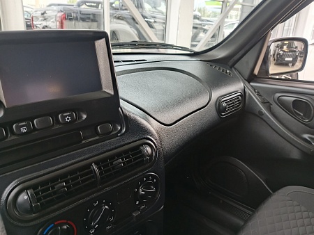 Lada (Ваз) Niva Travel 1.7 MT (80 л.с.) 4WD, 2023