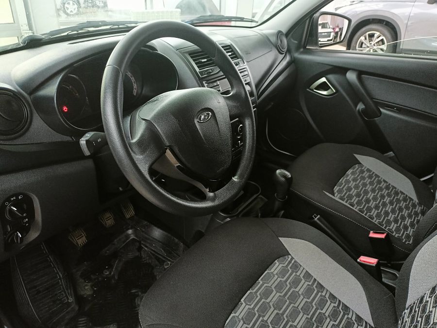 Lada (ВАЗ) Granta Cross 1.6 MT (106 л.с.), 2023