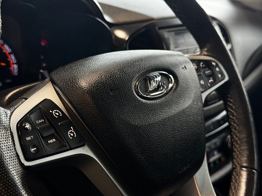 Lada (Ваз) Vesta 1.6 MT (106 л.с.), 2021