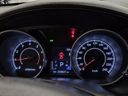 Mitsubishi Outlander 2.0 CVT (147 л.с.) 4WD, 2010 Mitsubishi Outlander 2.0 CVT (147 л.с.) 4WD, 2010 — купить в Нижнем Новгороде