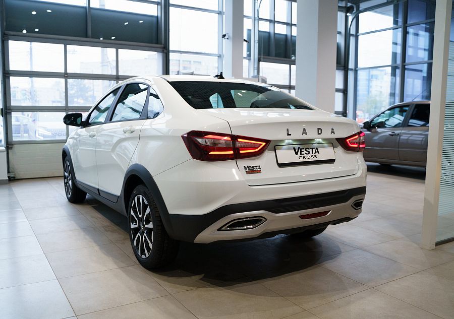 Lada (Ваз) Vesta Cross 1.6 MT (106 л.с.), 2026
