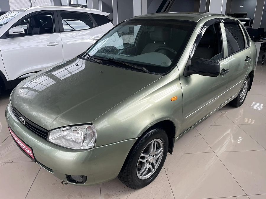 Lada (Ваз) Kalina 1.6 MT (81 л.с.), 2010