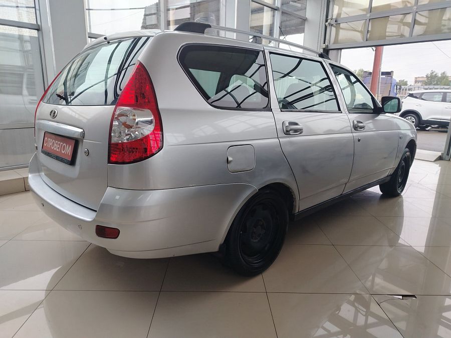 Lada (Ваз) Priora 1.6 MT (98 л.с.), 2012 Lada (Ваз) Priora 1.6 MT (98 л.с.), 2012