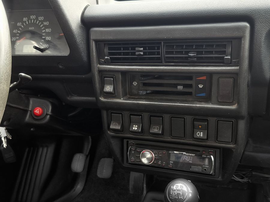 Lada (Ваз) 2131 (4x4) 1.7 MT (81 л.с.) 4WD, 2010