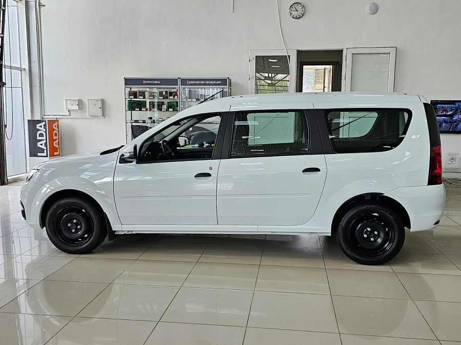 Lada (Ваз) Largus 1.6 MT (90 л.с.), 2026