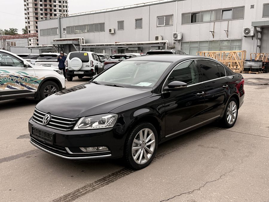 Volkswagen Passat 1.8 AMT (152 л.с.), 2012