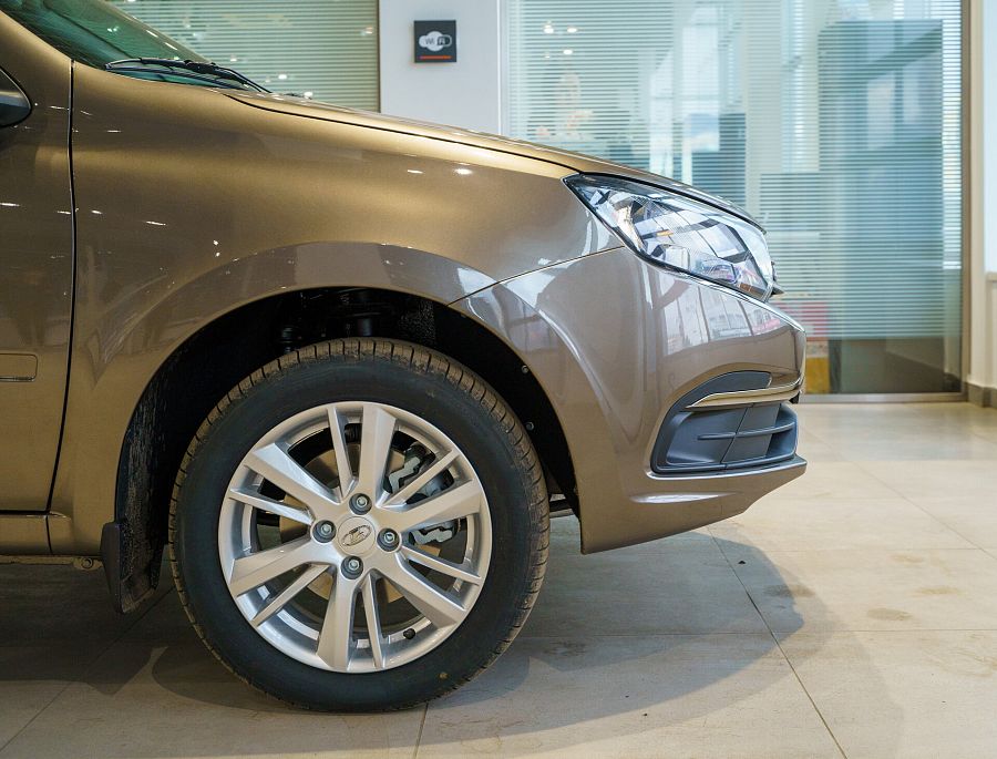 Lada (Ваз) Granta 1.6 MT (90 л.с.), 2026 Lada (Ваз) Granta 1.6 MT (90 л.с.), 2026
