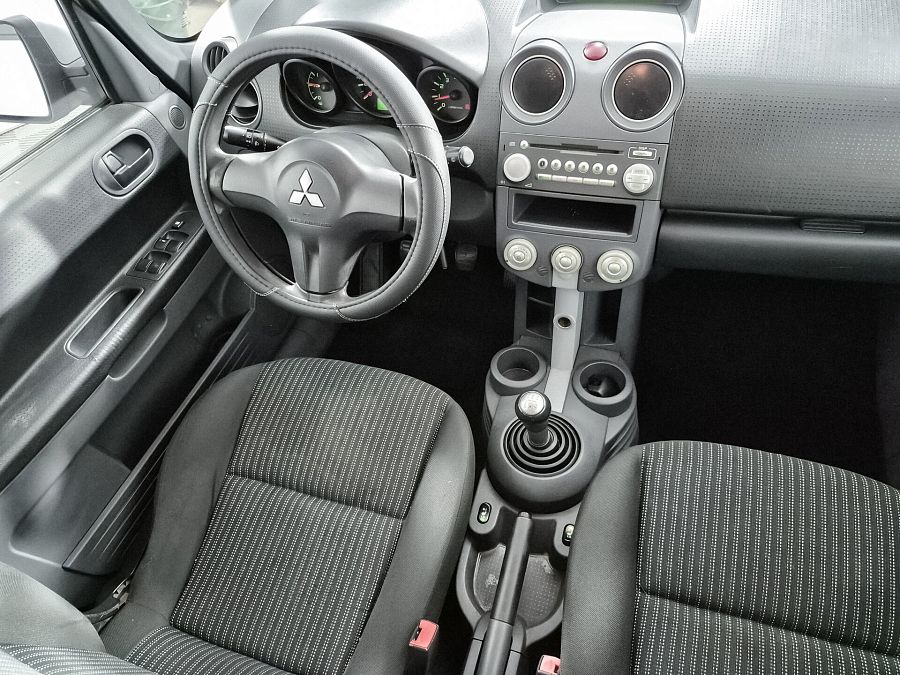 Mitsubishi Colt 1.5 MT (109 л.с.), 2008