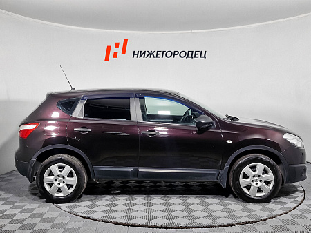 Nissan Qashqai 1.6 CVT (117 л.с.), 2013 Nissan Qashqai 1.6 CVT (117 л.с.), 2013 — купить в Нижнем Новгороде