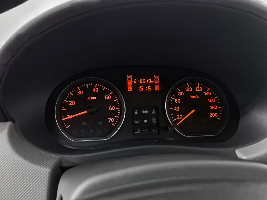 Renault Sandero 1.4 MT (75 л.с.), 2011 Renault Sandero 1.4 MT (75 л.с.), 2011