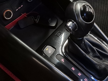 Kia Cerato 6-speed 1.6 AT (126 л.с.), 2013 Kia Cerato 6-speed 1.6 AT (126 л.с.), 2013 — купить в Нижнем Новгороде