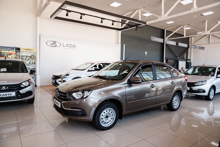 Lada (Ваз) Granta 1.6 MT (90 л.с.), 2026