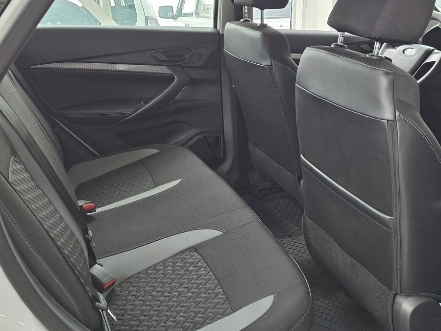 Lada (Ваз) Vesta 1.6 CVT (106 л.с.), 2026