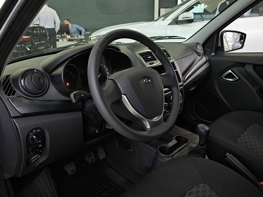 Lada (Ваз) Granta 1.6 MT (106 л.с.), 2026
